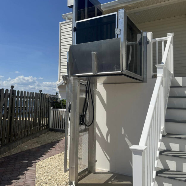 Crown Elevator Accessibility Marine Grade Outdoor Vertical lift in up position